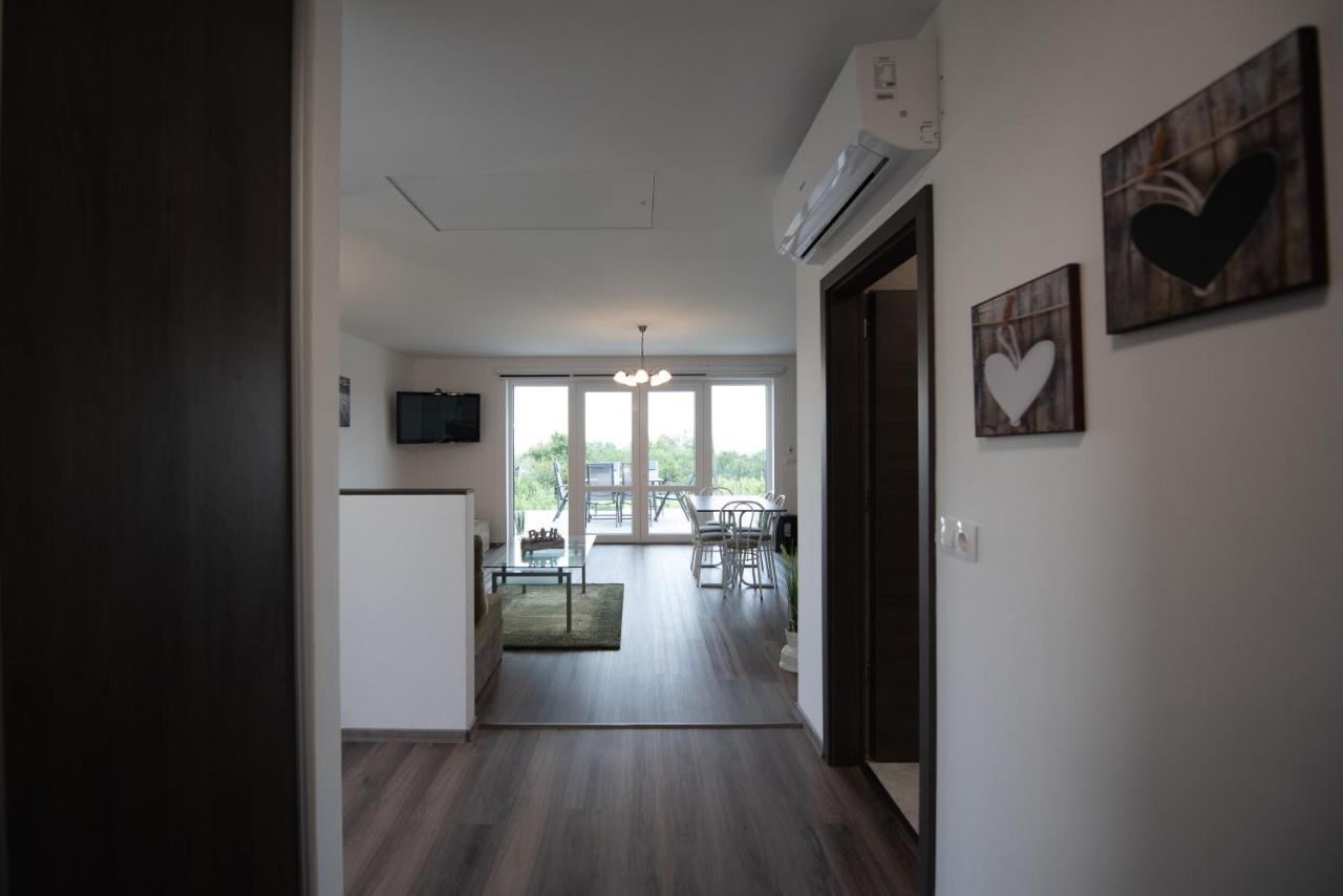 Bridgiet Home Apartman تشيرستوموي المظهر الخارجي الصورة